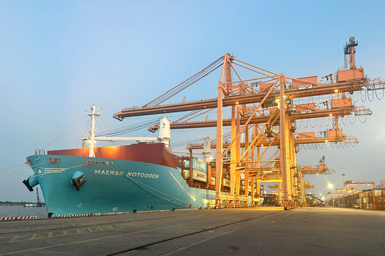 Cảng Hải Phòng sớm cán mốc 2 triệu TEU hàng hóa thông qua năm 2026