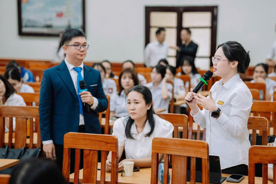 Hai Phong hosts international conference on sustainable waterway transport