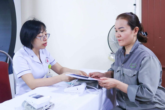 Kiểm tra, đôn đốc việc khám sức khoẻ cho người lao động ở doanh nghiệp