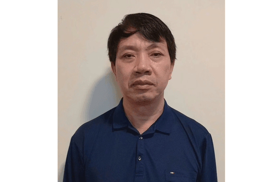 Cựu Phó Chủ tịch Thanh Hóa Lê Đức Giang cùng 10 đồng phạm chuẩn bị hầu tòa