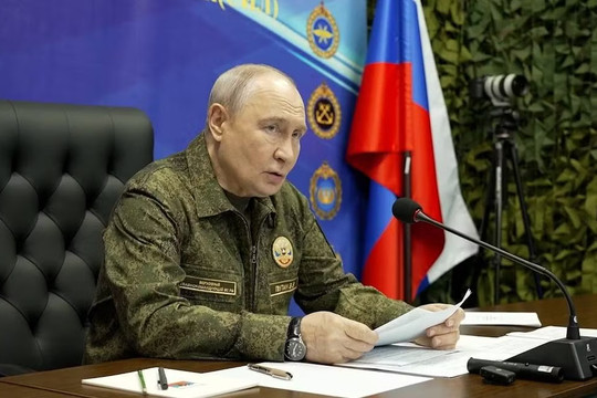Tổng thống Putin tuyên bố Nga không đàm phán về vùng an ninh