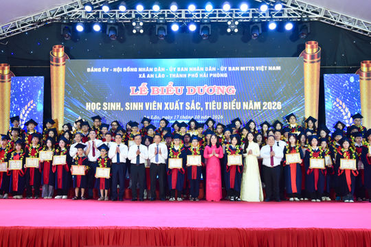Xã An Lão biểu dương 76 học sinh, sinh viên tiêu biểu