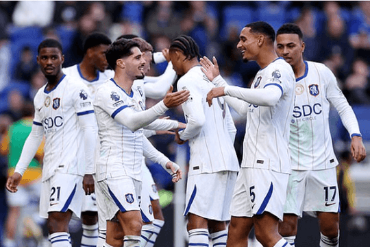 Neto lập cú đúp, Chelsea đánh bại Everton