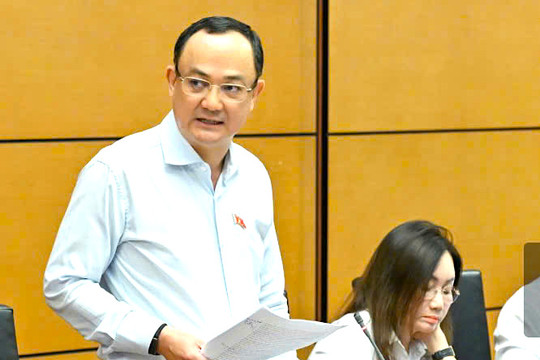 Quá nhiều phần mềm, dữ liệu chưa liên thông gây khó cho cấp xã