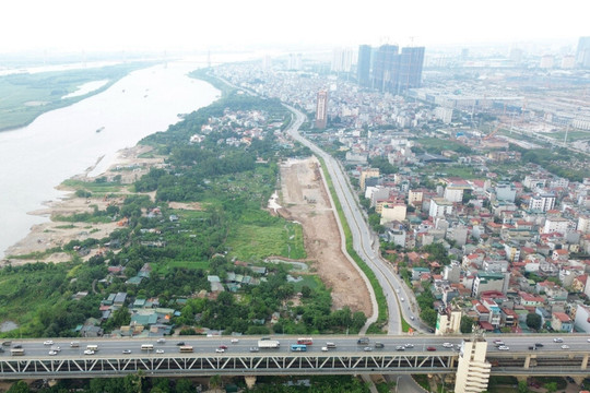 Điều chỉnh tổ chức giao thông trên cầu Thăng Long