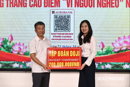 Hơn 600 triệu đồng ủng hộ Quỹ 'Vì người nghèo' phường Đông Hải trong đợt đầu phát động