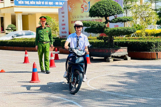 Nắm vững kỹ năng, lái xe an toàn