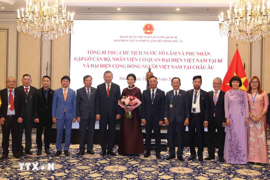 Tổng Bí thư, Chủ tịch nước Tô Lâm gặp gỡ đại diện cộng đồng người Việt tại châu Âu