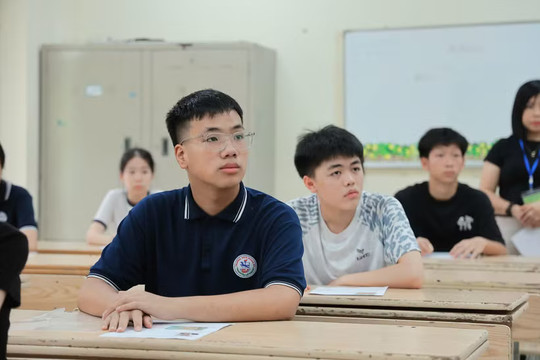 Thi lớp 10 hai môn nhằm giảm áp lực, hướng đến giáo dục toàn diện