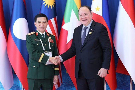 Việt Nam tham dự Hội nghị Bộ trưởng Quốc phòng tại Philippines