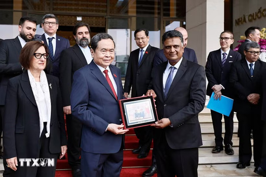 Chủ tịch Quốc hội Trần Thanh Mẫn tiếp Đoàn lãnh đạo các tổ chức kiểm toán quốc tế