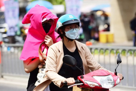 Sau 35 năm, miền Bắc đón nắng nóng bất thường vào tháng 10