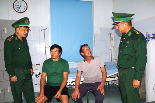 Cứu sống 4 ngư dân trôi dạt trên biển Đồ Sơn
