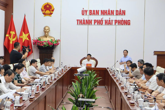 Focusing on site clearance for Lao Cai-Ha Noi-Hai Phong railway project