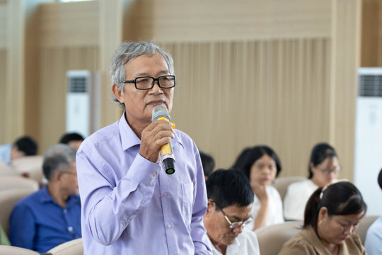 Người dân Đường An đề nghị ngăn thanh thiếu niên tụ tập phóng xe ban đêm