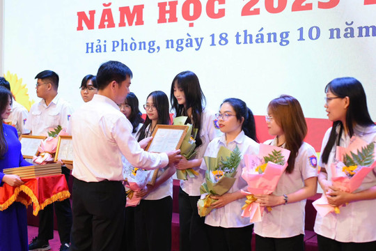 Doanh nghiệp logistics tiếp sức sinh viên hàng hải lập nghiệp