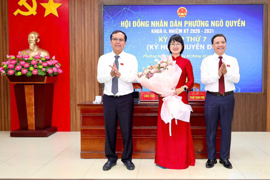 Chánh Văn phòng HĐND và UBND phường Ngô Quyền Ngô Thị Hồng được bầu giữ chức Phó Chủ tịch UBND phường