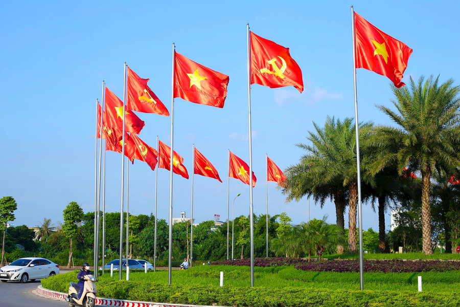 Thêm yêu màu cờ Tổ quốc