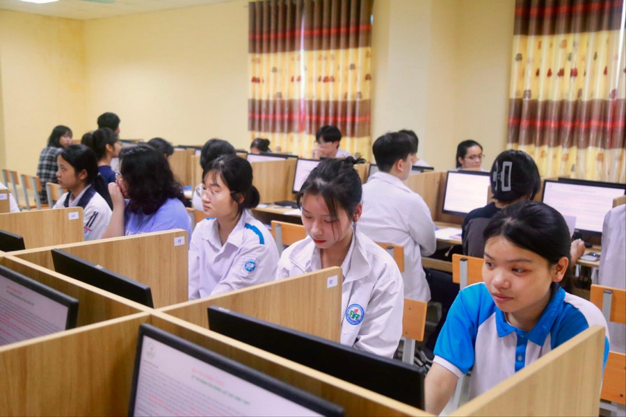 Thí sinh cần chú ý gì khi trường đại học tích hợp nhiều tiêu chí trong phương thức tuyển sinh?