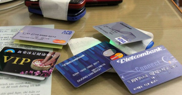 Tài khoản ngân hàng 'ngủ đông' có nguy cơ bị khóa hoặc thu phí định kỳ
