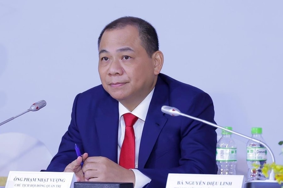 Billionaire Pham Nhat Vuong to contribute nearly 88 million VIC shares to VinSpeed