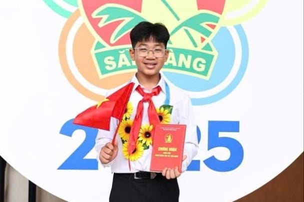 Cậu học sinh ‘Cháu ngoan Bác Hồ’ với bảng thành tích ấn tượng