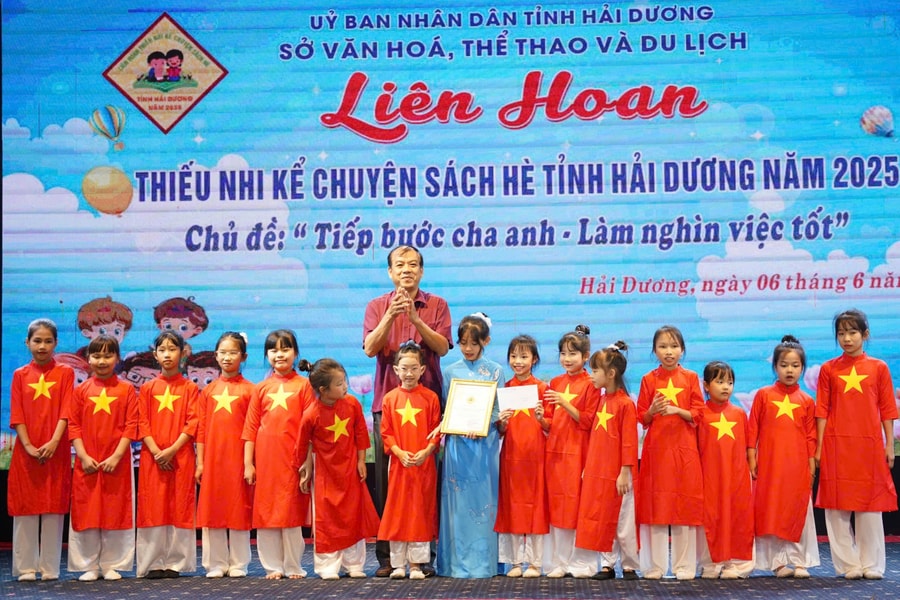 Em Bùi Nguyễn Phương Anh ở TP Hải Dương giành giải xuất sắc thiếu nhi kể chuyện năm 2025