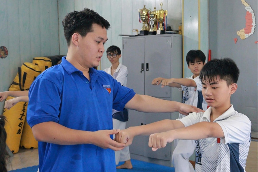 Chàng trai 22 tuổi ở Thanh Hà gieo niềm đam mê võ thuật