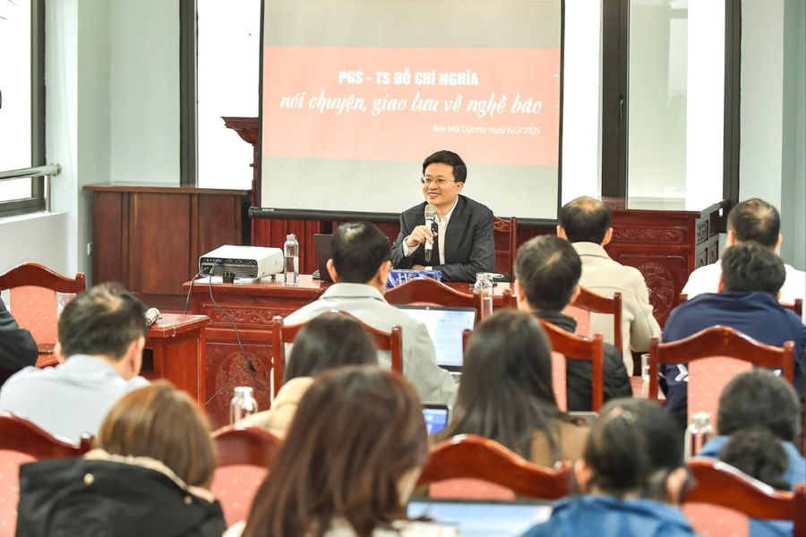 Xây dựng đội ngũ người làm báo giỏi nghề