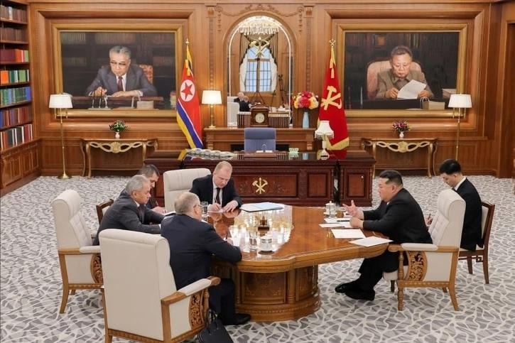 Triều Tiên và Nga thảo luận 'các vấn đề quan trọng'