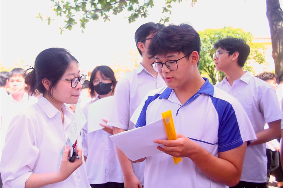 Hai trường hợp miễn thi ngoại ngữ trong xét công nhận tốt nghiệp THPT