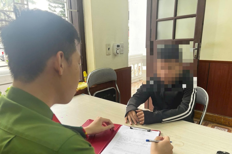 Quan hệ với 'người yêu' 13 tuổi, một thiếu niên ở Thanh Miện bị khởi tố