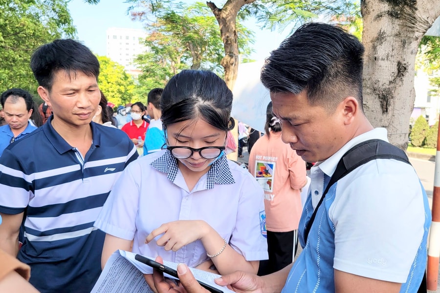 Nỗ lực hết mình, tiếp tục cống hiến