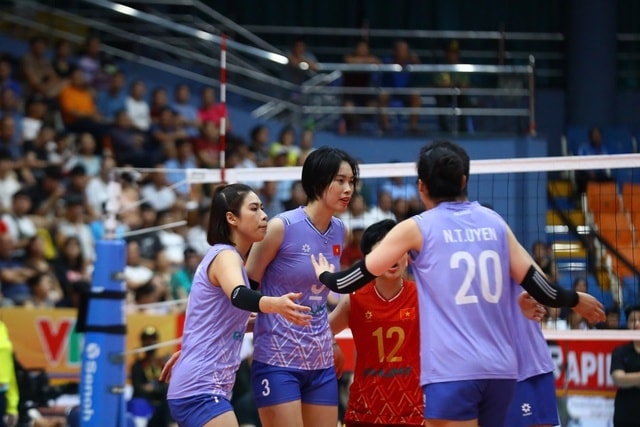 Bích Tuyền rực sáng, đội tuyển bóng chuyền nữ Việt Nam vẫn ngậm ngùi về nhì VTV Cup