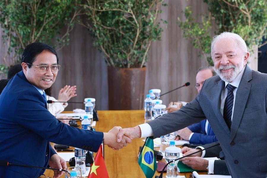 Vietnamese Prime Minister holds talks with Brazilian President in Rio de Janeiro