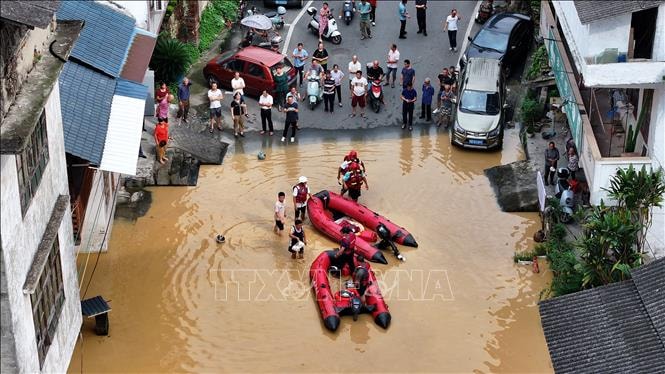 Lũ quét tàn phá thung lũng núi Himalaya, 1 người tử vong và 28 người mất tích