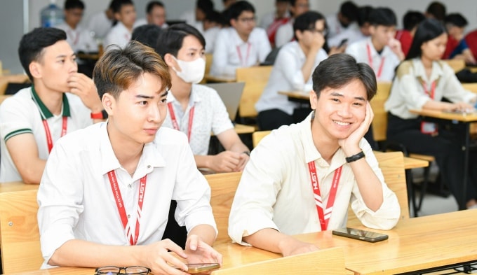 380 học sinh giỏi quốc gia, quốc tế được tuyển thẳng vào Đại học Bách khoa Hà Nội