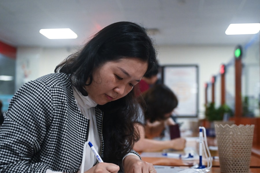 Vụ trưởng, giám đốc sở không còn phải thi nâng ngạch chuyên viên cao cấp