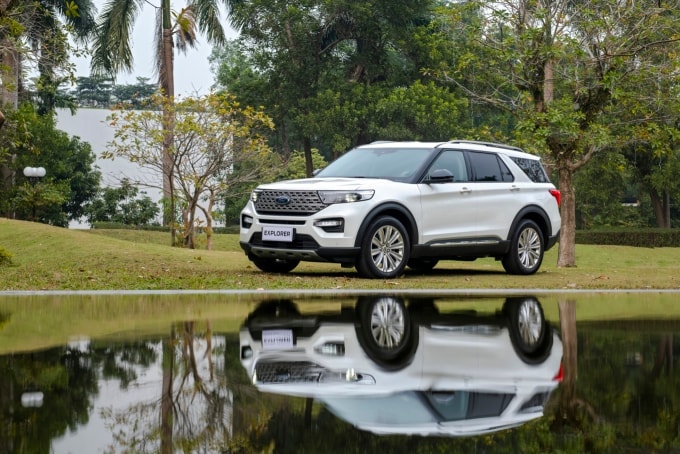 Ngừng bán Ford Explorer tại Việt Nam