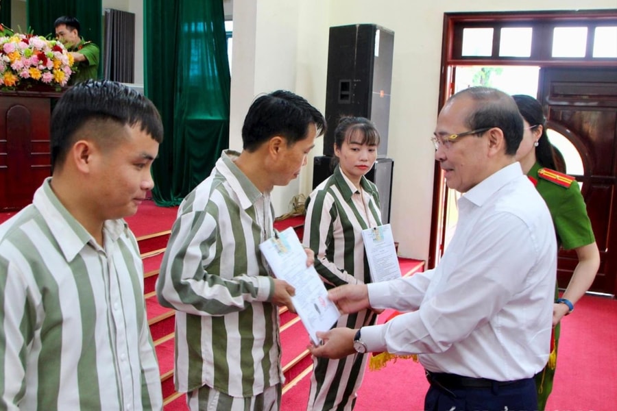 Công điện của Thủ tướng về triển khai thực hiện công tác đặc xá năm 2025 (đợt 2)