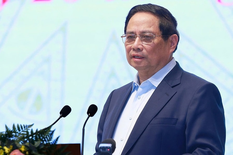 Xây dựng chính sách đặc biệt thu hút 100 chuyên gia hàng đầu về nước