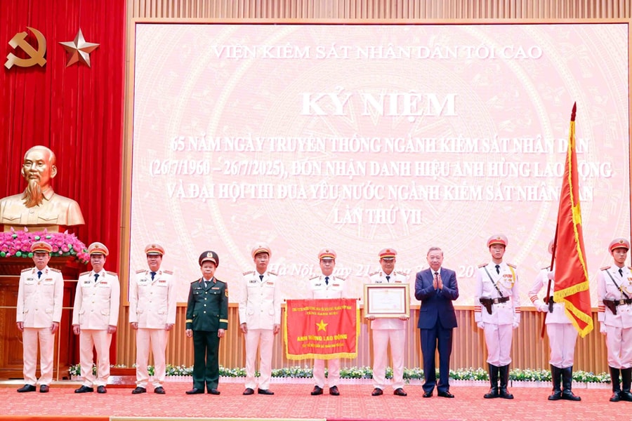 Sự kiện nổi bật trong nước, quốc tế ngày 21/7