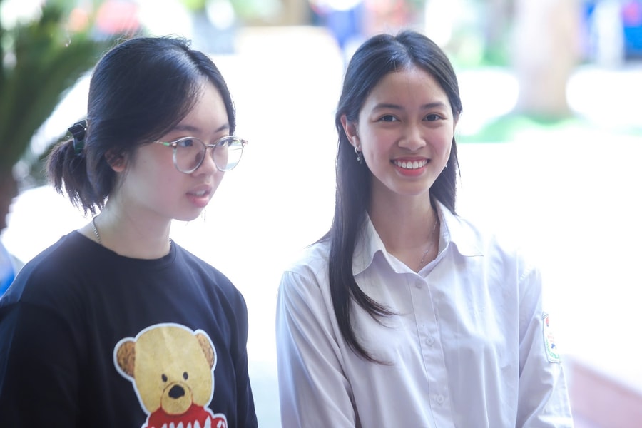 Quy đổi điểm giữa tổ hợp xét tuyển có công bằng hay bất cập?