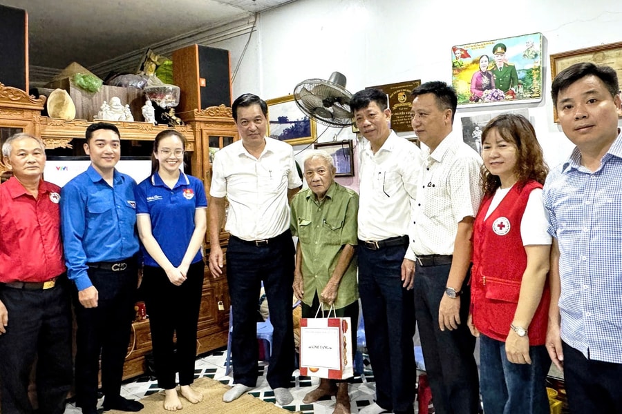 Cảng hàng không quốc tế Cát Bi 'đền ơn'