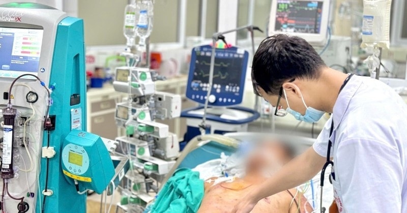 Người đàn ông mắc liên cầu lợn sau khi chế biến tóp mỡ bị đứt tay