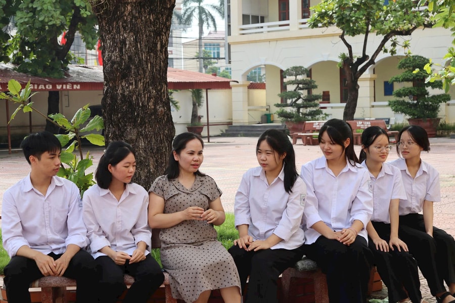 Bí quyết truyền cảm hứng của cô giáo địa lý Nguyễn Thị Minh Thu