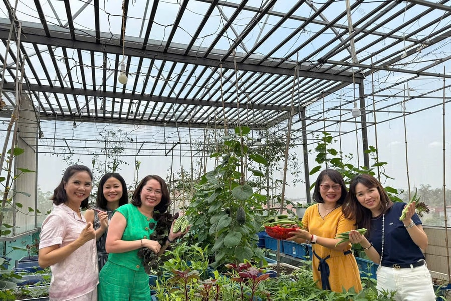 Xây dựng lối sống xanh từ mỗi mái nhà