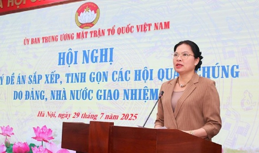 Trình Bộ Chính trị phương án tinh gọn 30 hội quần chúng trước ngày 31/8