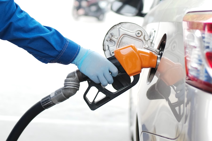 Chưa bán, doanh nghiệp đã lo xăng E10 ế ẩm