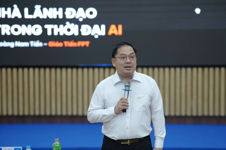 Những phát ngôn đáng chú ý của ông Hoàng Nam Tiến về AI